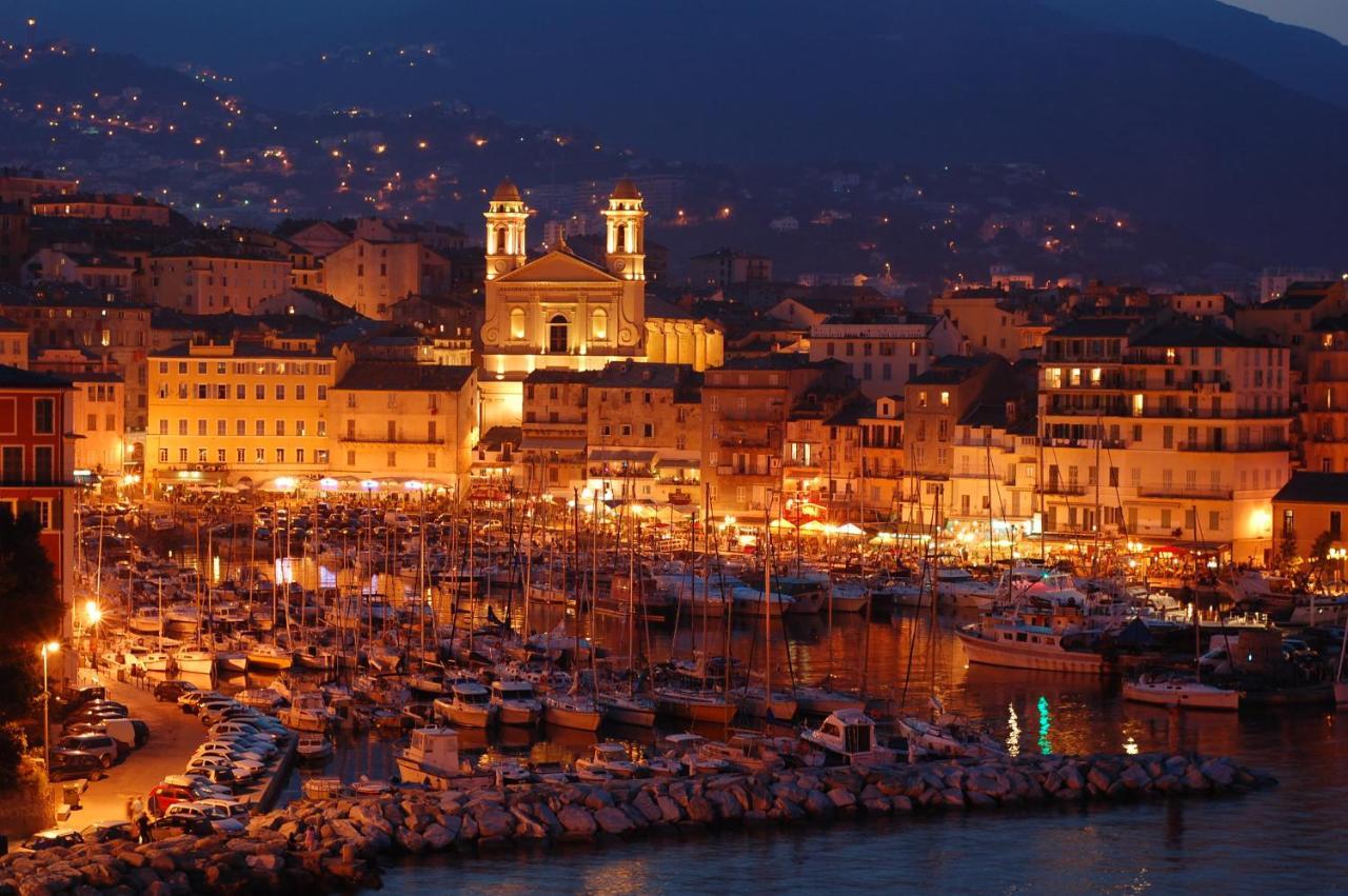 Beau T2 Sur Le Vieux Port, Centre De Bastia Apartment Bastia  Exterior photo